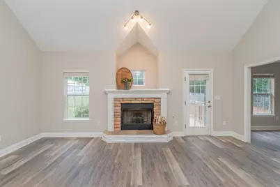 137 Swallow Lake Drive, North Augusta, SC 29841 - Photo 8