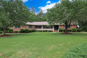 127 Green Dr, Williston, SC 29853 - Photo 2
