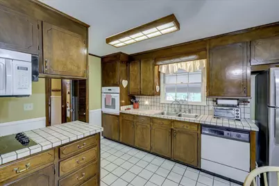 127 Green Drive, Williston, SC 29853 - Photo 16
