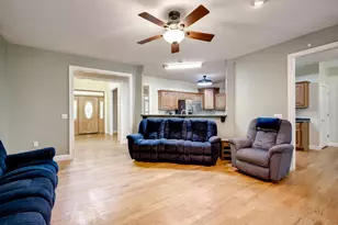 358 Wedgewood Dr, Aiken, SC 29803 - Photo 14