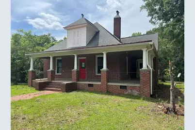1304 McCormick Highway, Greenwood, SC 29646 - Photo 2