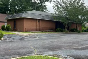 212 Newberry St NW, Aiken, SC 29801 - Photo 1