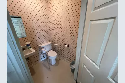 212 Newberry Street NW, Aiken, SC 29801 - Photo 6