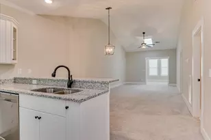 546 Whistle Stop Dr, North Augusta, SC 29860 - Photo 8
