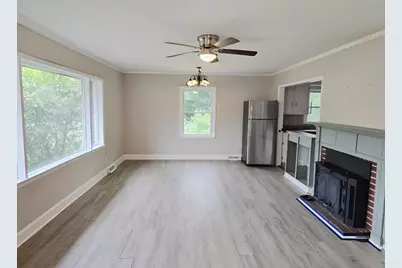 135 Oakwood Drive, Aiken, SC 29801 - Photo 2