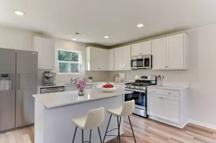 8183 Smooth Whiskey Cir, New Ellenton, SC 29809 - Photo 6