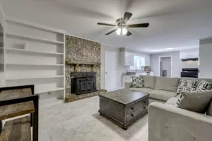 913 Dunbarton Dr, North Augusta, SC 29841 - Photo 4