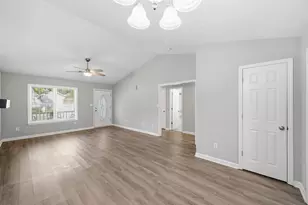 219 Long Creek Dr, Aiken, SC 29803 - Photo 16