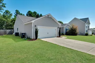 582 Brewer Dr, Aiken, SC 29803 - Photo 2