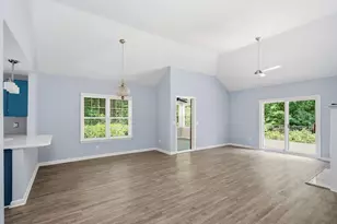 161 Golden Pond Ct, Aiken, SC 29803 - Photo 2