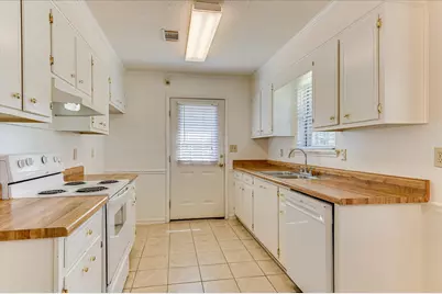 1863 S Barton Drive S, Augusta, GA 30906 - Photo 14