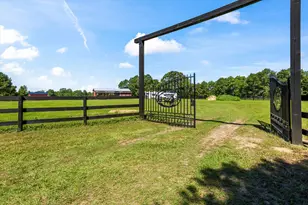601 Bethcar Church Rd, Wagener, SC 29164 - Photo 34