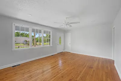 125 Aiken Street, Springfield, SC 29146 - Photo 8