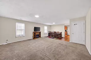 634 Chesterfield St N, Aiken, SC 29801 - Photo 6