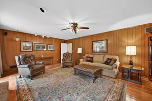 291 Clemson St, Williston, SC 29853 - Photo 14