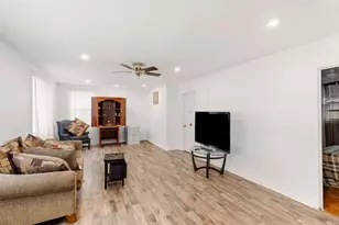 462 Morgan St NW, Aiken, SC 29801 - Photo 2