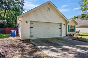 404 Pine Ave SE, Aiken, SC 29803 - Photo 2