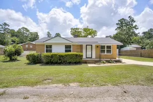 403 Fairview St, North Augusta, SC 29841 - Photo 2