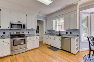 208 Misty Oaks Ct, Lexington, SC 29072 - Photo 2