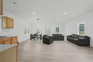 203 Sanders St, Bamberg, SC 29003 - Photo 2