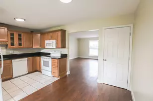1022 Carriage Dr, Aiken, SC 29803 - Photo 6