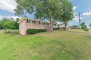627 Oakdale Ave, North Augusta, SC 29841 - Photo 2