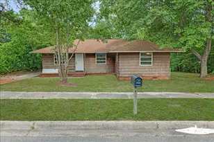 625 Hutchinson Dr, North Augusta, SC 29841 - Photo 2