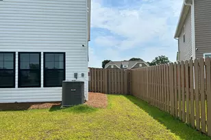 1016 Debutant Dr, Thomson, GA 30824 - Photo 6