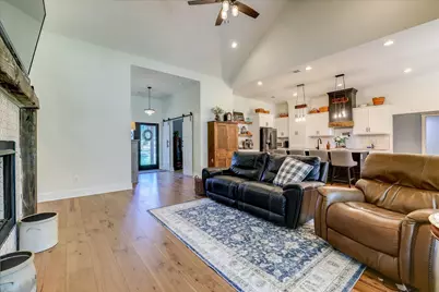6684 Luckys Bridge Road, Dearing, GA 30808 - Photo 10