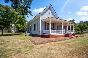 818 Calhoun St, Johnston, SC 29832 - Photo 2
