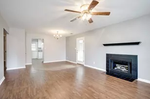 106 Rutherford Pl, Aiken, SC 29803 - Photo 4