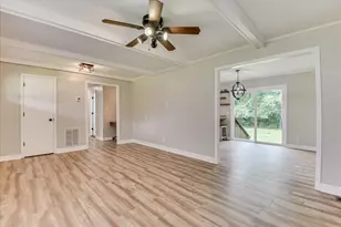 217 Holmes St, Edgefield, SC 29824 - Photo 20