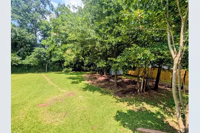 217 Holmes Street, Edgefield, SC 29824 - Photo 32