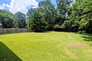 217 Holmes St, Edgefield, SC 29824 - Photo 52