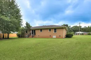 217 Holmes St, Edgefield, SC 29824 - Photo 46