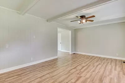217 Holmes Street, Edgefield, SC 29824 - Photo 16