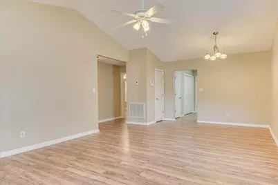 118 Charleston Row Boulevard, Aiken, SC 29803 - Photo 6