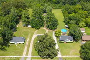 420 E Wise St, Trenton, SC 29847 - Photo 4