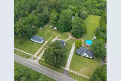 420 E Wise Street, Trenton, SC 29847 - Photo 2