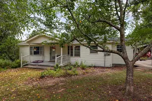 1208 Cummings Rd, Ridge Spring, SC 29129 - Photo 4