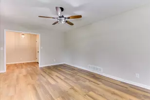 273 Timberwood Dr, Thomson, GA 30824 - Photo 10