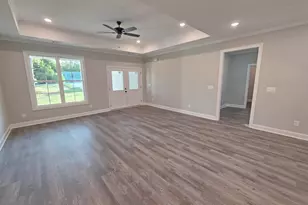 548 Hillman St, Warrenville, SC 29851 - Photo 6