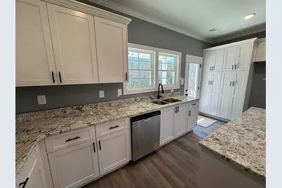 548 Hillman Street, Warrenville, SC 29851 - Photo 6