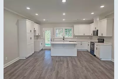 548 Hillman Street, Warrenville, SC 29851 - Photo 2