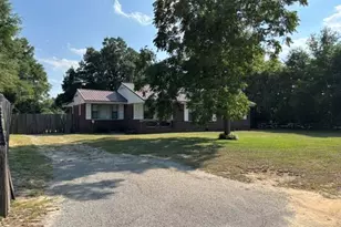 56 Blair St, Blackville, SC 29817 - Photo 2