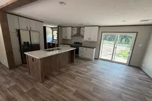 303 Sampson Rd, Gilbert, SC 29054 - Photo 6
