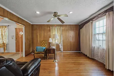 90 Lodge Circle, Blackville, SC 29817 - Photo 4
