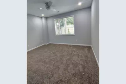 1061 Pinecrest Avenue NW Unit #B, Aiken, SC 29801 - Photo 16