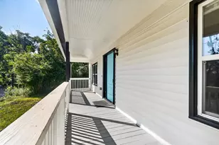 447 Glover St, Edgefield, SC 29824 - Photo 4