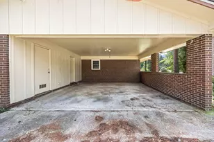 1904 Valley Spring Rd, Augusta, GA 30909 - Photo 8